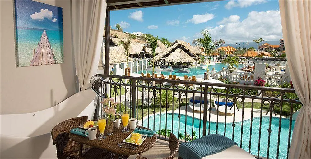 Lasource Spa Resort (Adults Only) St. George's